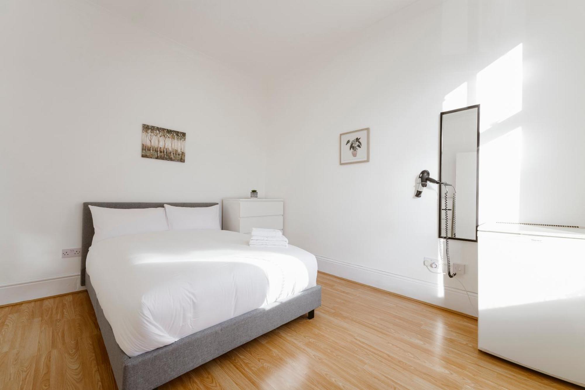 Stratford Double Rooms - 29 London Exterior photo