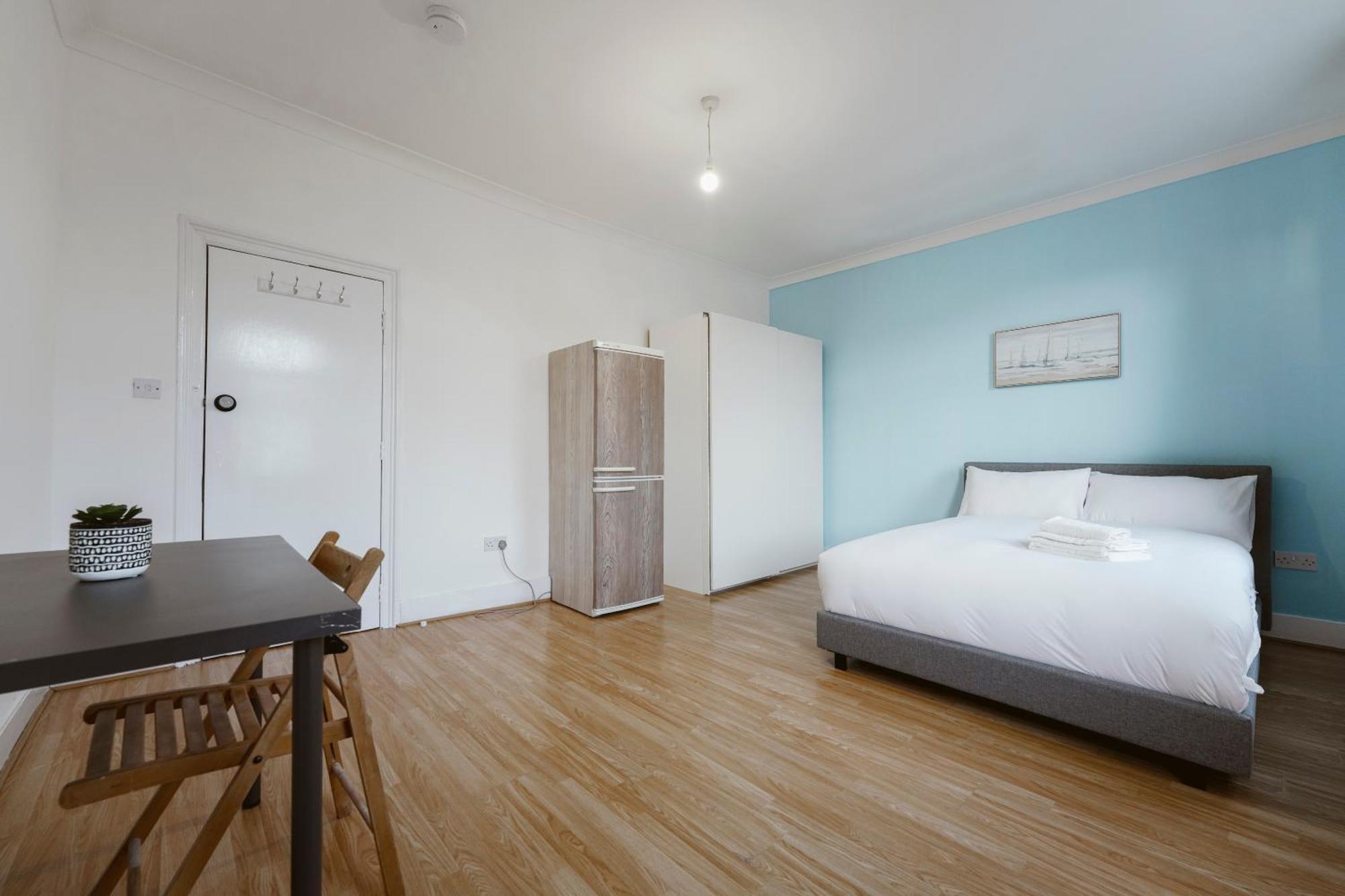 Stratford Double Rooms - 29 London Exterior photo
