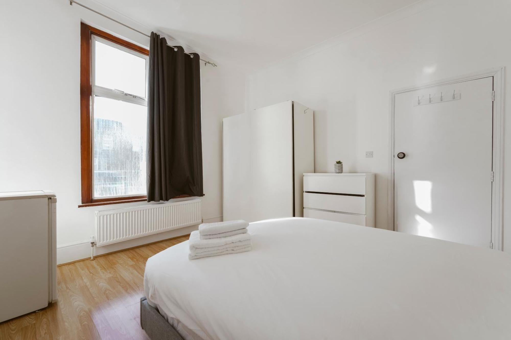 Stratford Double Rooms - 29 London Exterior photo
